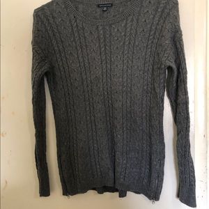 Women’s American Eagle Sweater